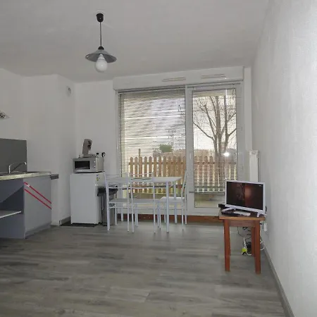 Logement Type Studio 1 Piece Proche Zenith Strasbourg Exterior photo